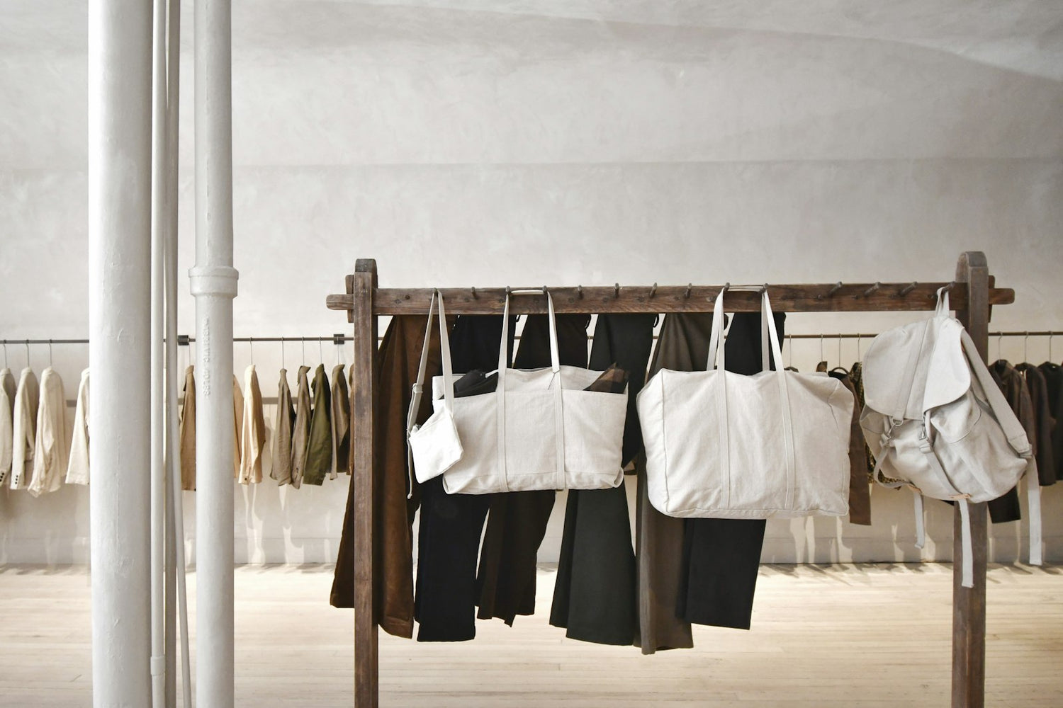 Wide trousers (Charcoal)